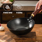 Handgemaakte gehamerde gietijzeren wok zonder coating met deksel